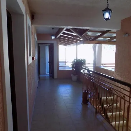 Apartment Afrodite 11 Spacious *