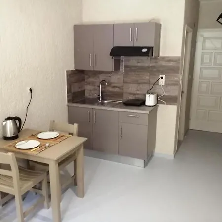 Afrodite 11 Spacious * أيّا إفيميا